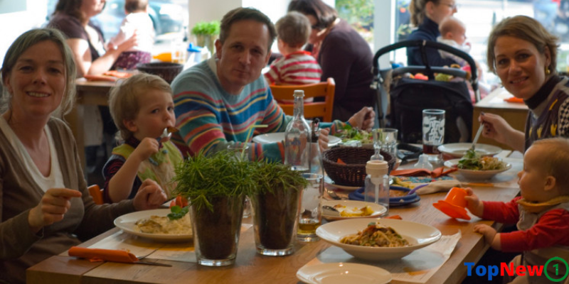 The Ultimate Guide to Family-Friendly Restaurants